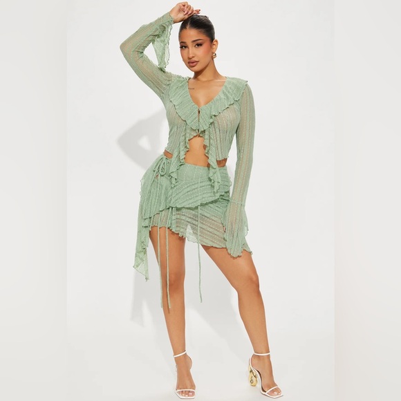 Nwt Fashion Nova Love Addiction Lace Skirt Set Sage Green - Picture 2 of 5